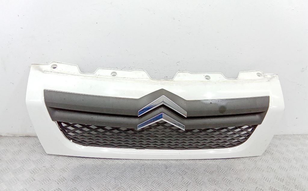 Решетка радиатора к Citroen Jumper 1308069070, 2012, купить | DT-2_47886. Фото #1