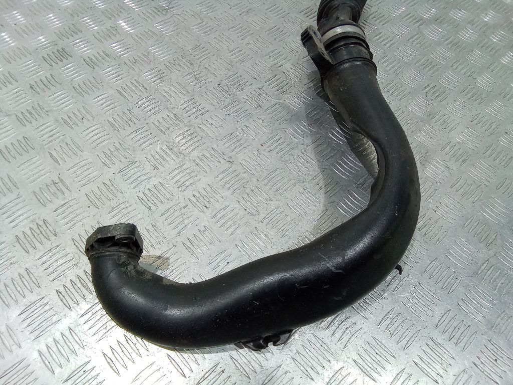 144604018r патрубок. Intercooler renault 1. 5 дизель. 5 дизель. Патрубок турбины дастер 1.