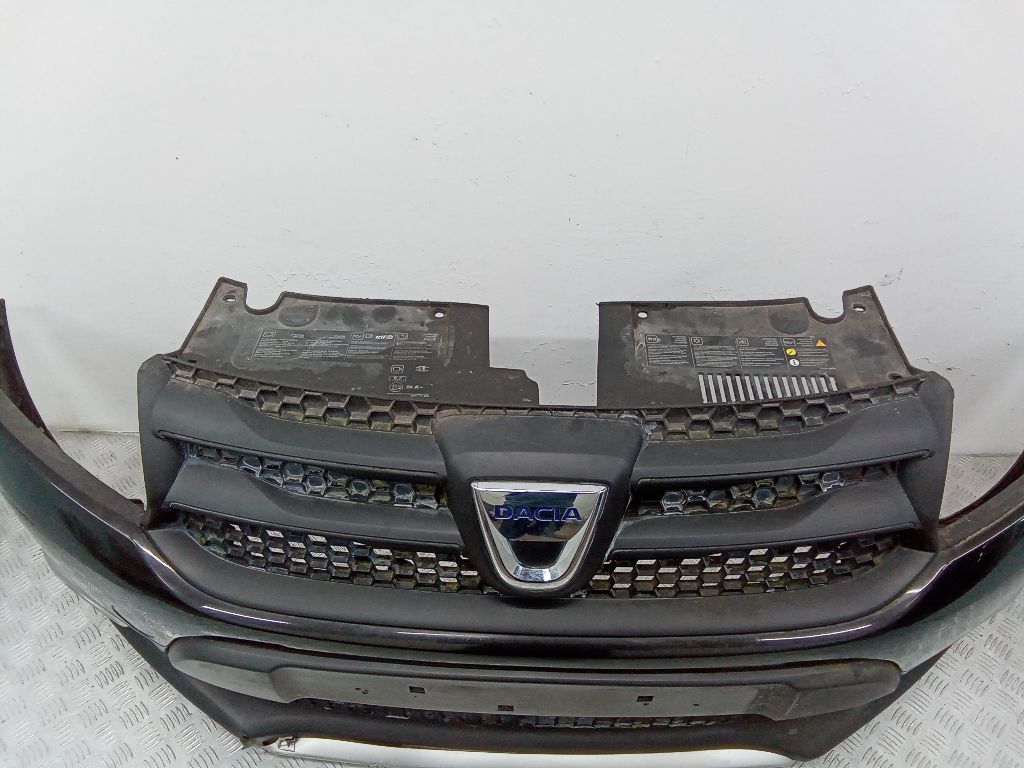 Решетка радиатора к Dacia Sandero 1170258X, 2016, купить | DT-2_43173. Фото #2