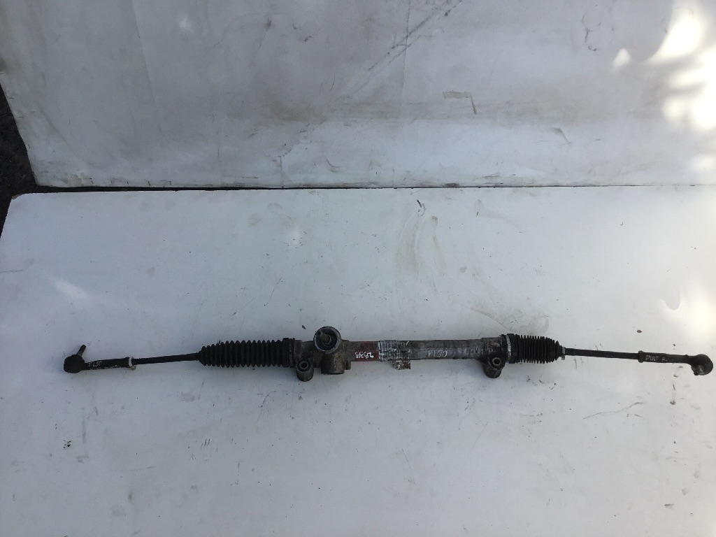 Фиат пунто 2 рулевая рейка. Замена тяги рулевой рейки фиат дукато 2000 года. Рулевая рейка фиат дукато. Рулевая фиат пунто. Рулевая рейка fiat ducato.